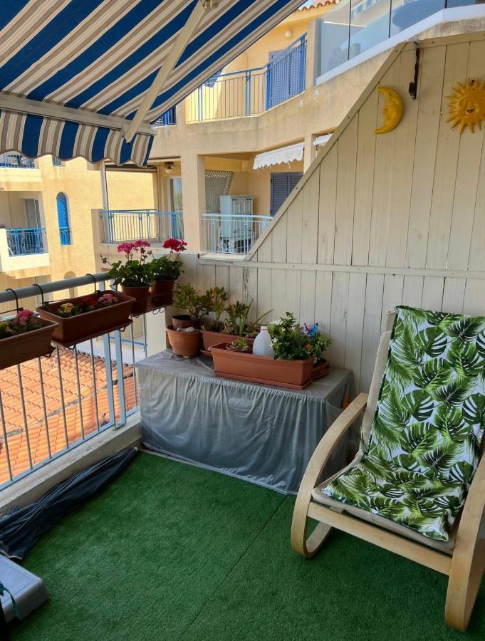 Apartment Regina Gardens Sunset With Fast Free Wi-fi And Late Check-out *