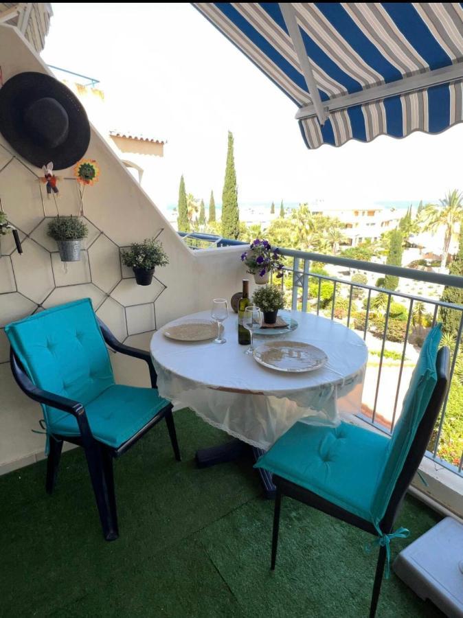 Regina Gardens Sunset With Fast Free Wi-fi And Late Check-out Apartment
