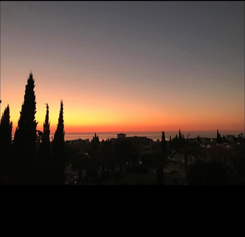 Apartament Regina Gardens Sunset With Fast Free Wi-fi And Late Check-out *